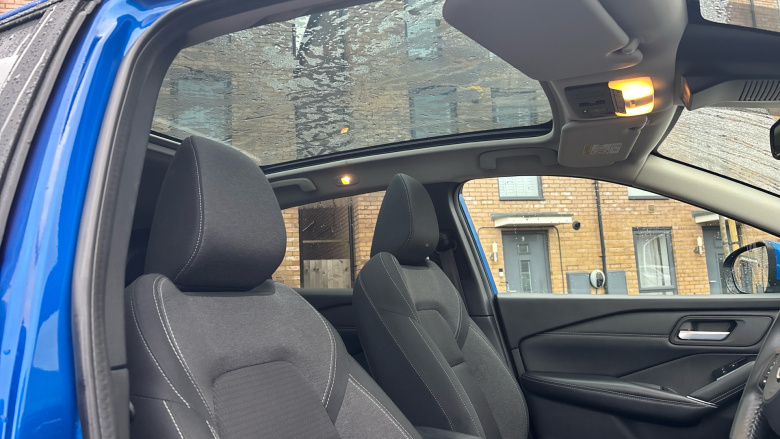 Nissan Qashqai 1.3 DiG-T MH 158 Premiere Edition 5dr Xtronic Petrol Hatchback